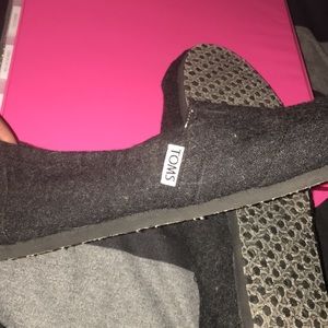 Toms Slippers